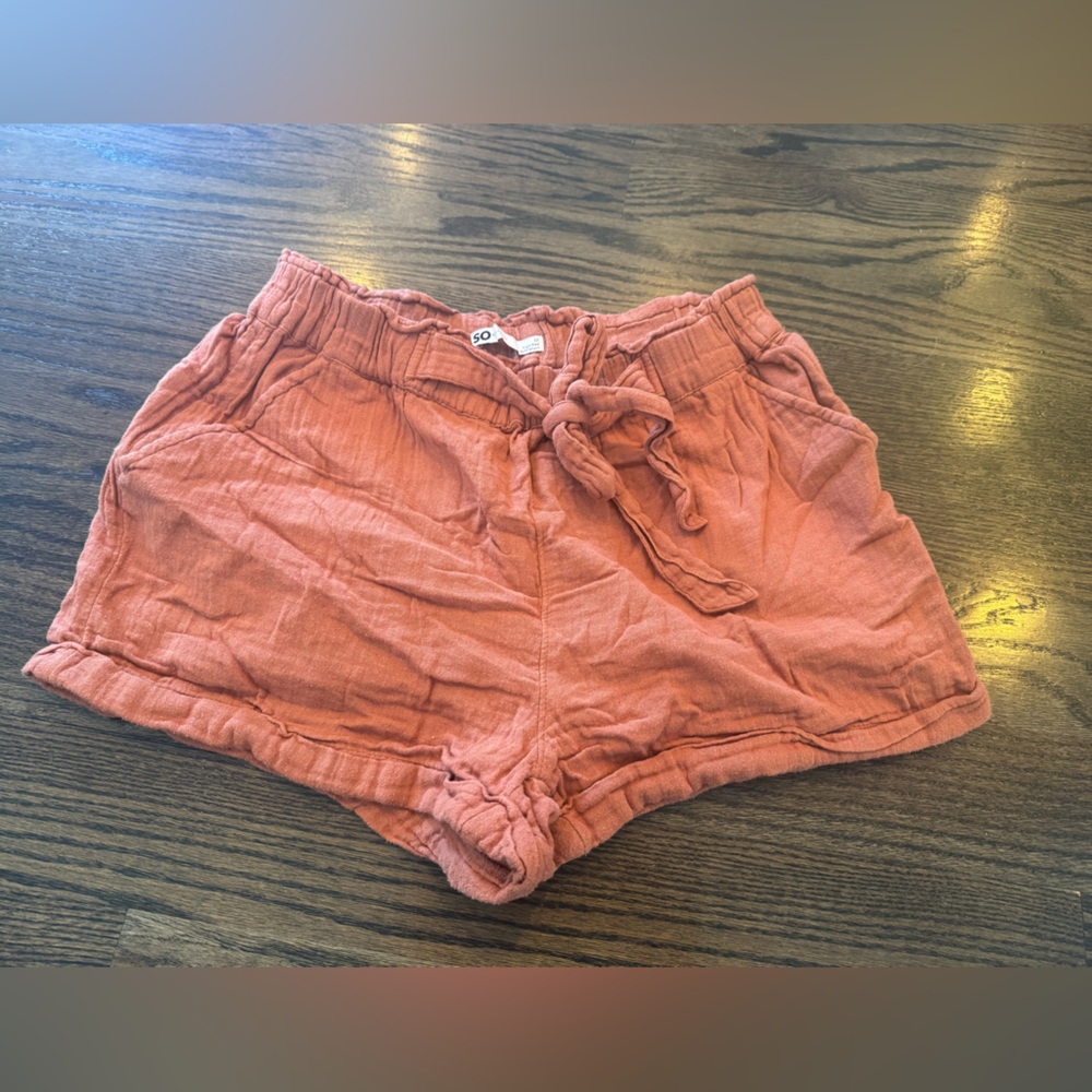 SO Women's High Waist Terracotta Shorts